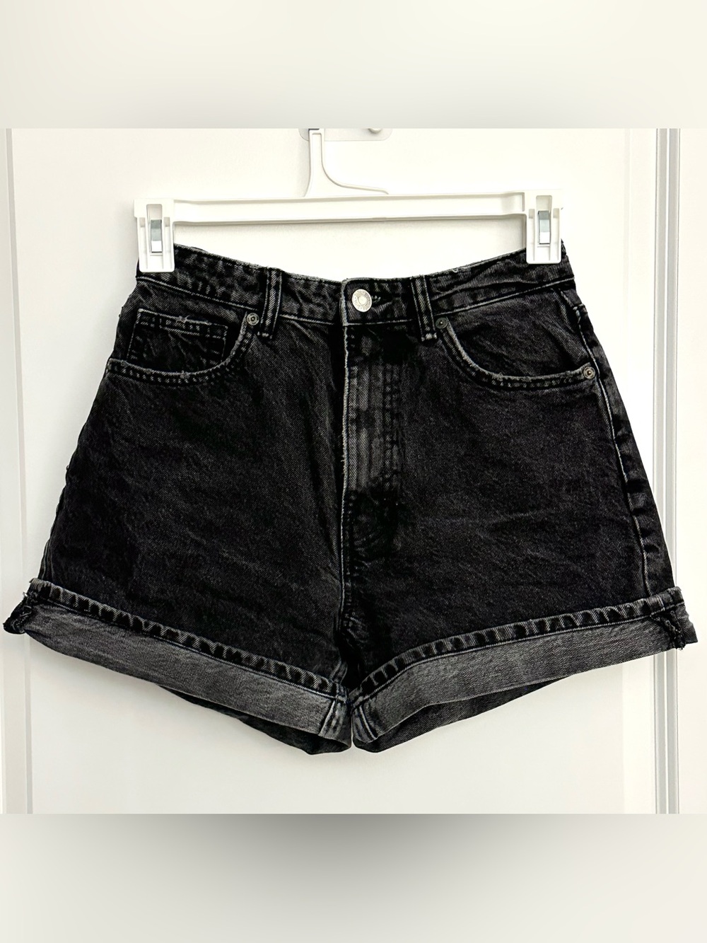 Zara Oversized 90s Shorts Size 6